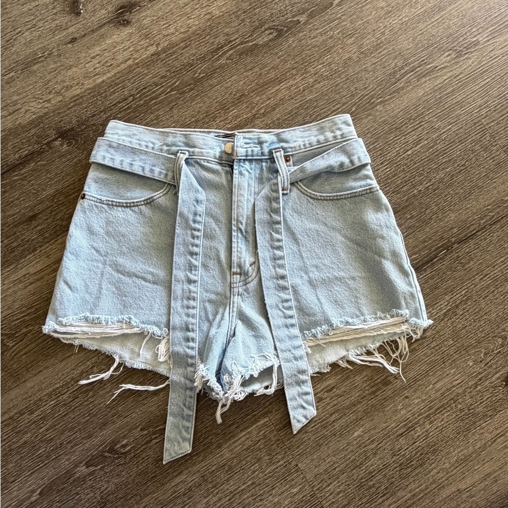 Abercrombie & Fitch Light Wash Jean Shorts with Belt